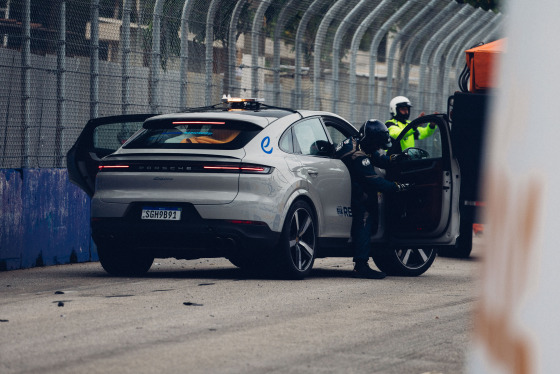 Spacesuit Collections Photo ID 517621, Paddy McGrath, Sao Paulo ePrix, Brazil, 07/12/2024 15:25:52