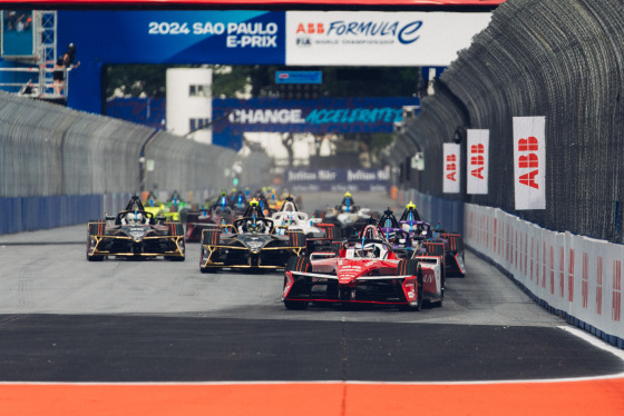 Spacesuit Collections Photo ID 517824, Paddy McGrath, Sao Paulo ePrix, Brazil, 07/12/2024 14:11:24