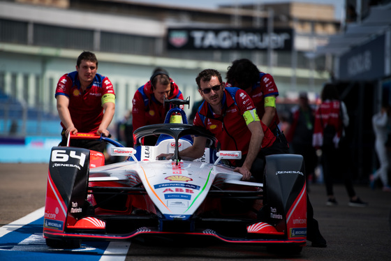 Spacesuit Collections Photo ID 149132, Lou Johnson, Berlin ePrix, Germany, 24/05/2019 12:02:50