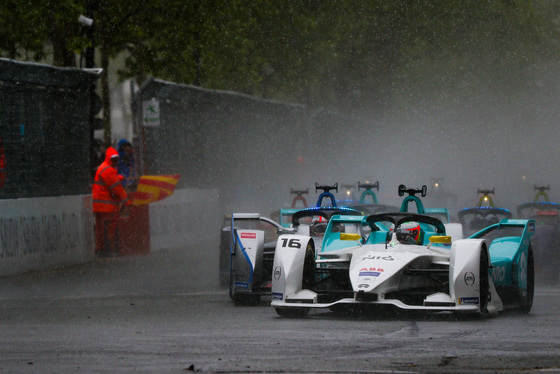 Spacesuit Collections Photo ID 142054, Shivraj Gohil, Paris ePrix, France, 27/04/2019 16:21:38