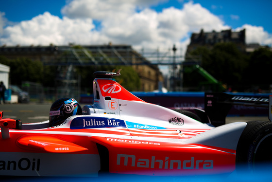 Spacesuit Collections Photo ID 21964, Shivraj Gohil, Paris ePrix, France, 20/05/2017 12:37:49