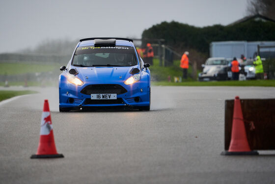 Spacesuit Collections Photo ID 519335, James Lynch, South Downs Stages, UK, 07/12/2024 15:36:54