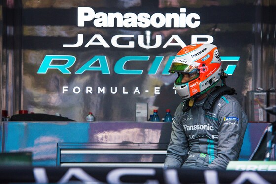 Spacesuit Collections Photo ID 52821, Dan Bathie, Santiago ePrix, Chile, 02/02/2018 09:10:26