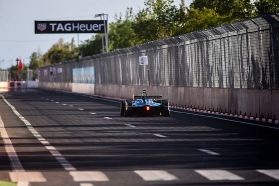 Spacesuit Collections Photo ID 3744, Dan Bathie, Marrakesh ePrix, Morocco, 11/11/2016 15:14:48