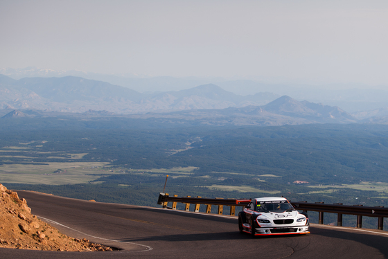 Spacesuit Collections Photo ID 29902, Tom Loomes, Pikes Peak International Hill Climb, United States, 22/06/2017 14:27:35