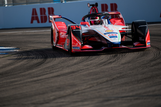 Spacesuit Collections Photo ID 149568, Lou Johnson, Berlin ePrix, Germany, 24/05/2019 18:00:14