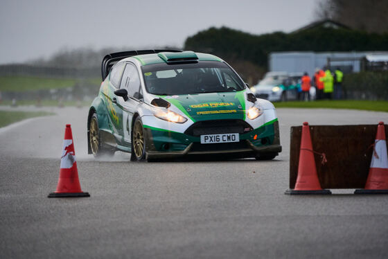 Spacesuit Collections Photo ID 519332, James Lynch, South Downs Stages, UK, 07/12/2024 15:37:42