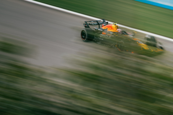 Spacesuit Collections Photo ID 537577, Birgit Dieryck, Formula 1 Aramco Pre-season Testing, Bahrain, 26/02/2025 10:53:28