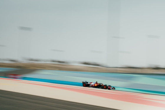 Spacesuit Collections Photo ID 537594, Birgit Dieryck, Formula 1 Aramco Pre-season Testing, Bahrain, 26/02/2025 11:49:12