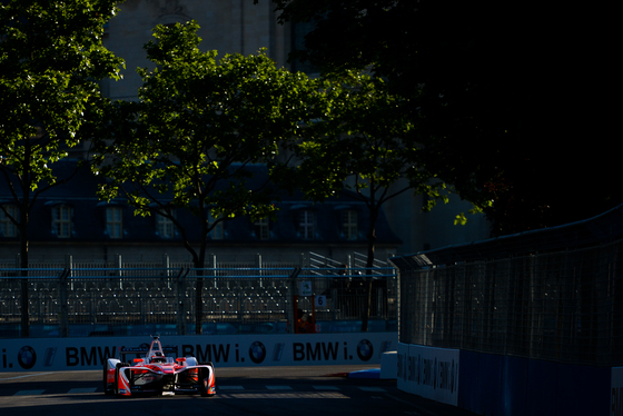 Spacesuit Collections Photo ID 21788, Lou Johnson, Paris ePrix, France, 20/05/2017 08:18:49