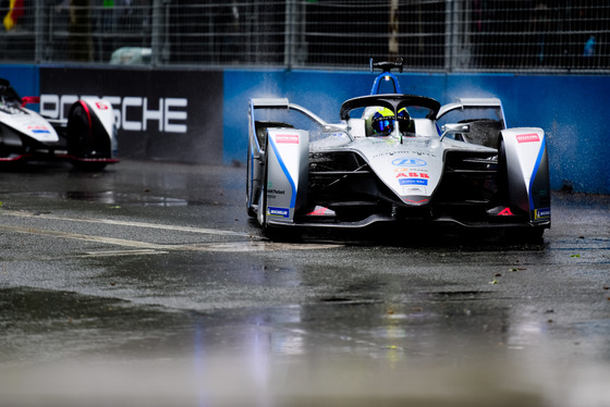 Spacesuit Collections Photo ID 142183, Lou Johnson, Paris ePrix, France, 27/04/2019 16:25:14