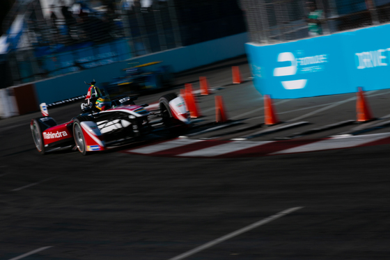 Spacesuit Collections Photo ID 108084, Shivraj Gohil, Long Beach ePrix, 04/04/2015 19:40:09