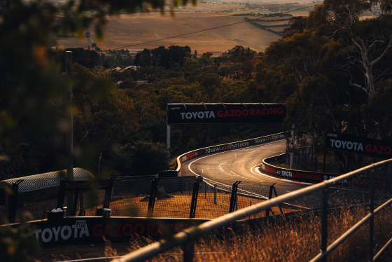 Spacesuit Collections Photo ID 528344, Levi Erb, Bathurst 12 Hour International, Australia, 01/02/2025 05:01:49